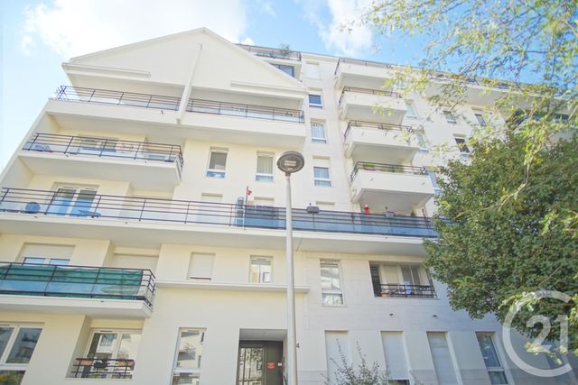 Appartement F2 à louer - 2 pièces - 52.4 m2 - CRETEIL - 94 - ILE-DE-FRANCE - Century 21 Acv