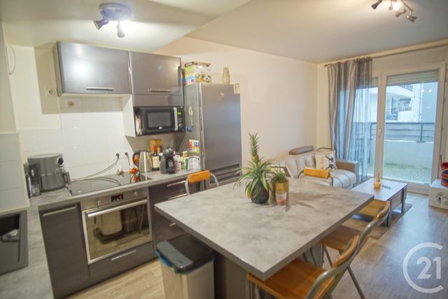 Appartement F2 à louer CHOISY LE ROI